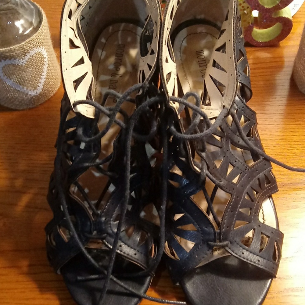 Monroe & main shoes - Picture 4 of 4
